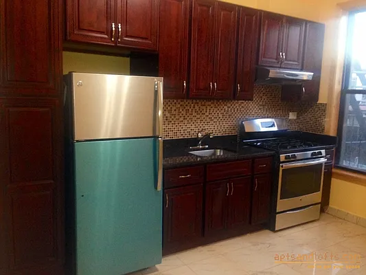 Rented by aptsandlofts.com | media 31