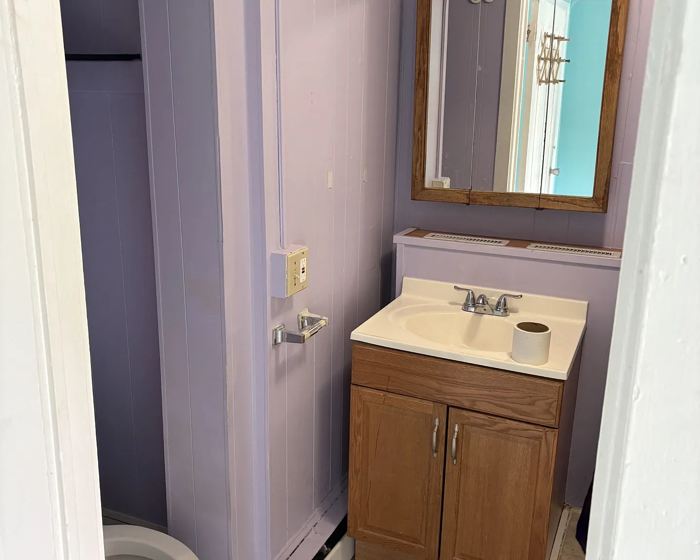 3 bed, 700 sqft, $1,700 — Photo 4