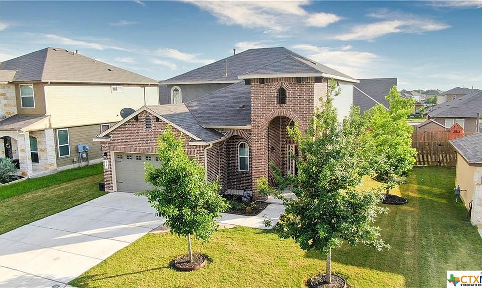 1st image of 317 Oak Creek Way