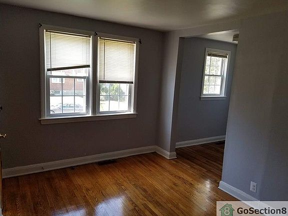4th image of 3007 Ailsa Ave