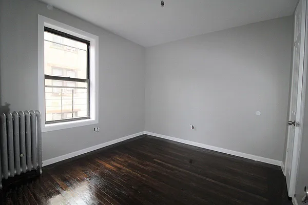 Rented by Bruma Realty LLC | media 8