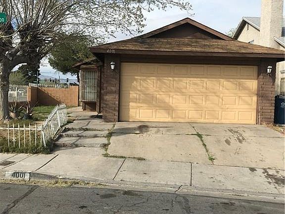 2nd image of 4001 Saguaro Ln