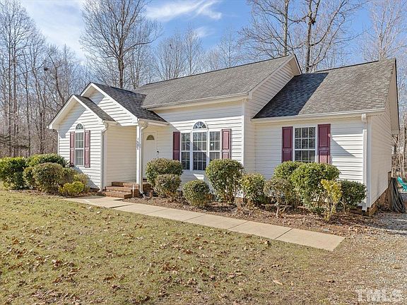 5th image of 2908 Woodrow Dr