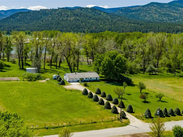 1003 4th Ave, Plains, MT 59859