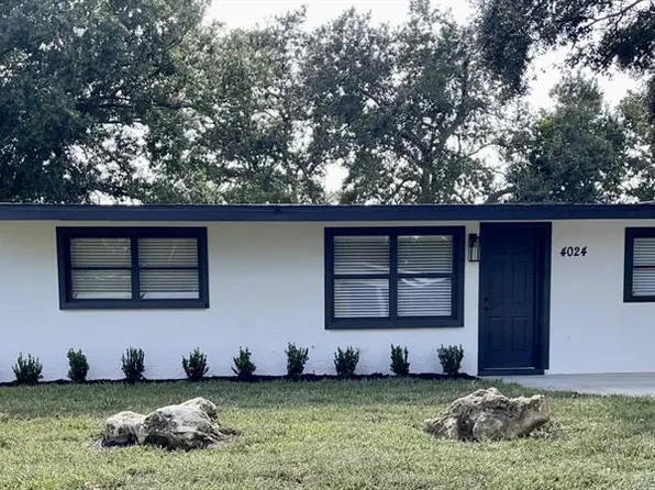 4024 Radnor Pl, Sarasota, FL 34233