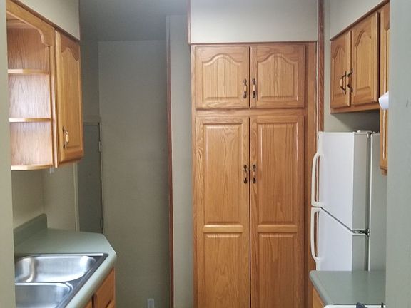 3rd image of 2032 N Dequincy St