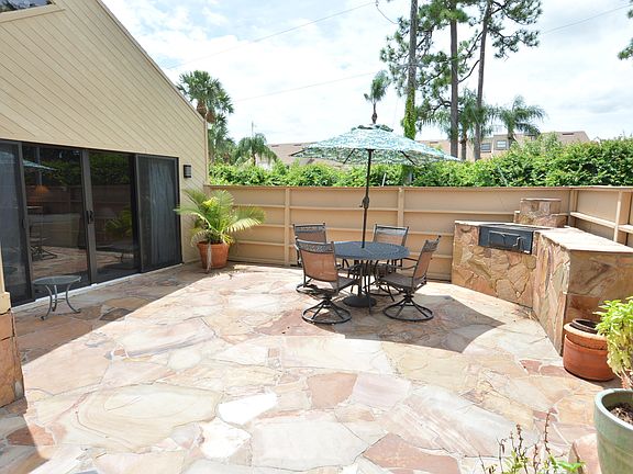 4th image of 1100 SE Mitchell Avenue #501