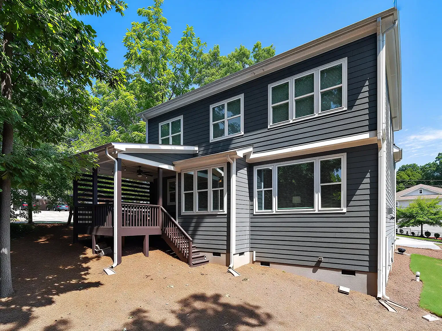 5 bed, 2037 sqft, $6,250 — Photo 3