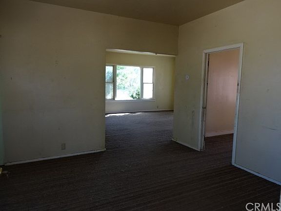 5th image of 5351 S Santa Fe Ave