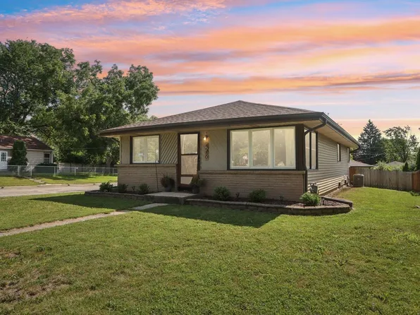 4580 North 101st STREET, Wauwatosa, WI 53225