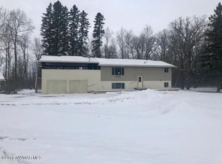 415 6th St NW, Solway, MN 56678