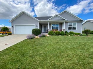 300 Thicket Point, Normal, IL 61761