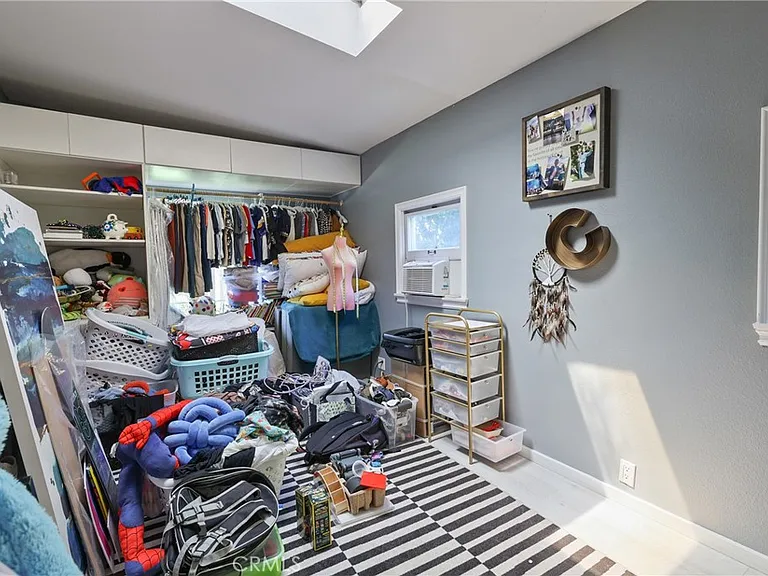 2642 Westminster Pl — Photo 27