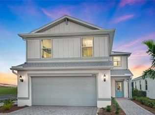 616 Oasis Lake Pl, Lehigh Acres, FL 33936