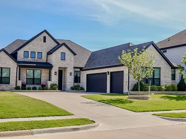 720 Lemmon Ln, Forney, TX 75126