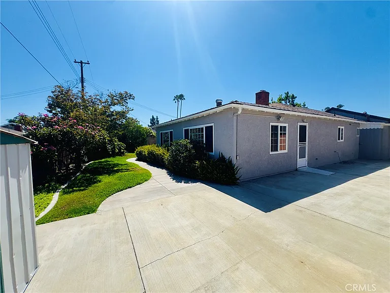 2335 E Trenton Ave — Photo 12