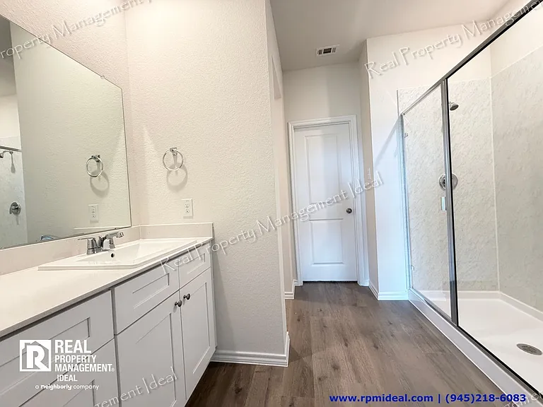 617 Edge Hill Ln — Photo 19