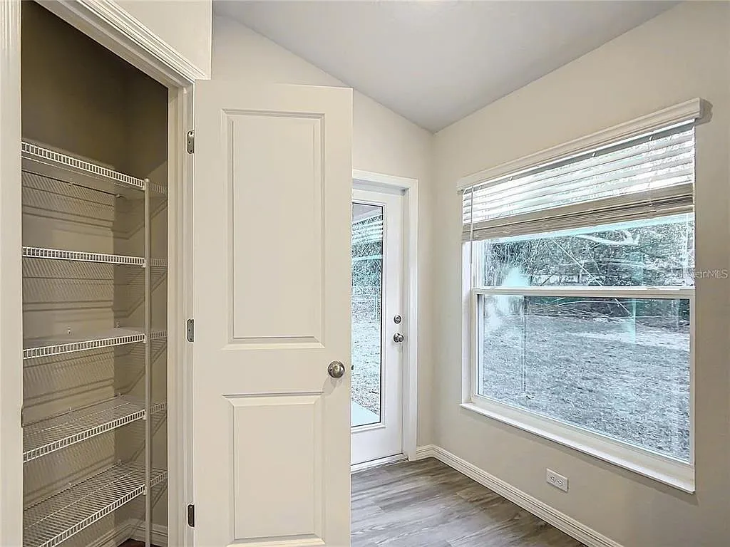 2 bed, 2.0 bath, 1052 sqft, $1,750 — Photo 2