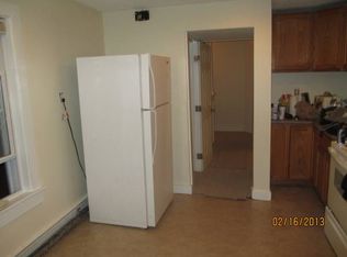 26 Stanley Street #Second Floor, Lowell, MA 01850