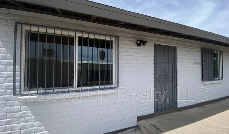 1027 S Santa Rita Ave #1 — Photo 22