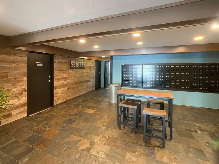 The Court at Northgate — Photo 62