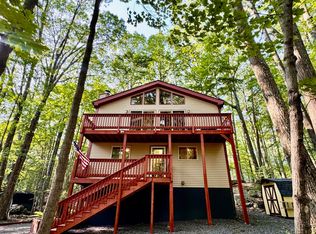 13 Huron Ct, Lake Ariel, PA 18436