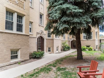 6529 N Mozart St APT 1A, Chicago, IL, 60645