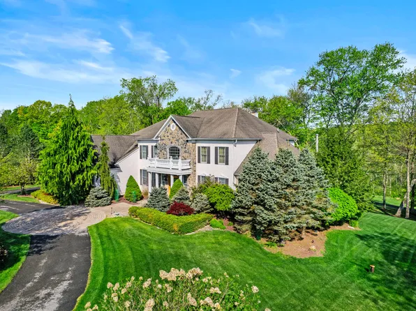 145 Rising Meadow Way, East Stroudsburg, PA 18302