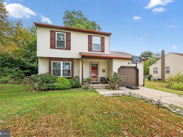 349 Lincoln Ave, Paulsboro, NJ 08066