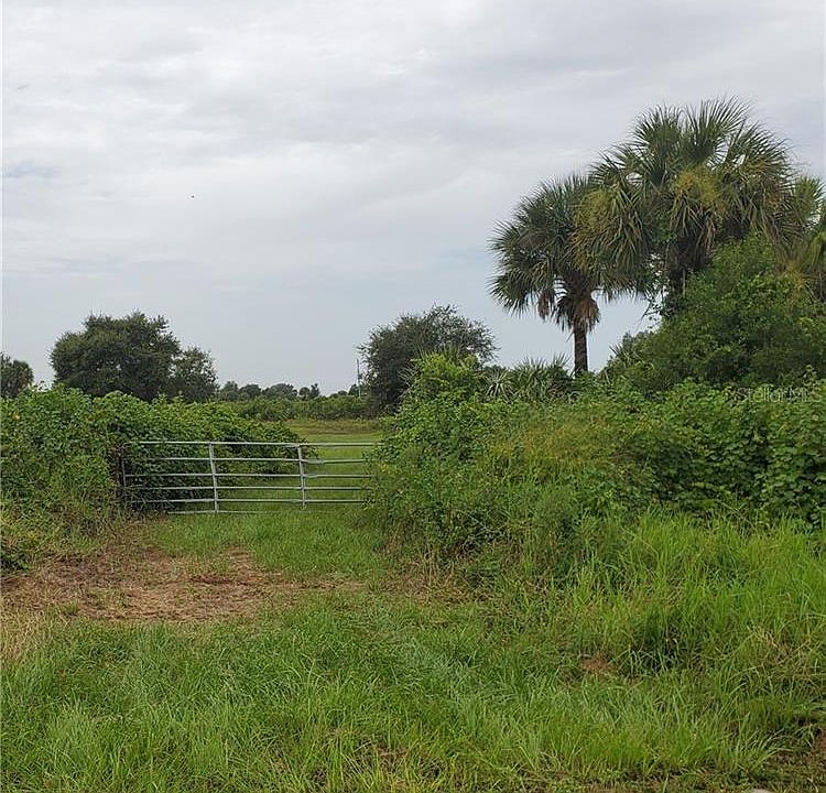 2nd image of 15048 NW 272nd St