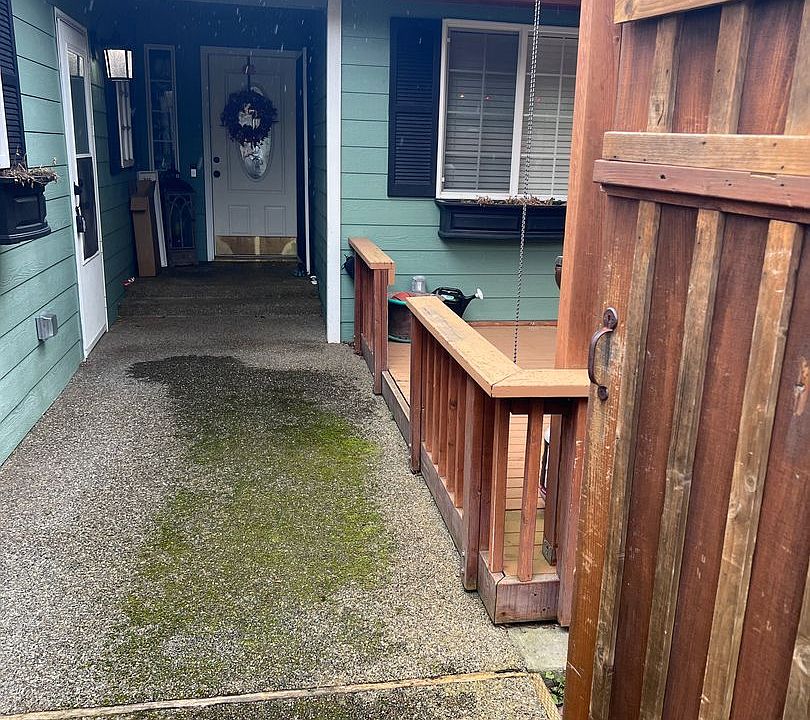 1st image of 1561 Watkins Dr