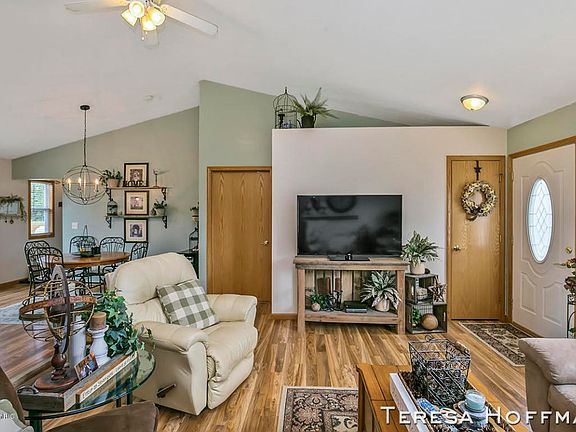5th image of 12453 S Balsam Ave