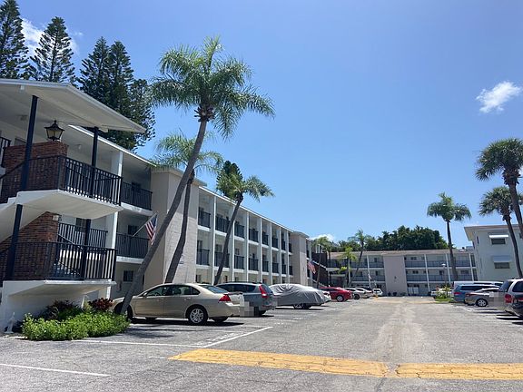 5th image of 2024 Canal Dr #M24
