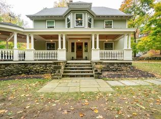 399 Marrett Rd, Lexington, MA 02421