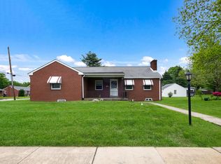 935 Perkiomen Ave, Lansdale, PA 19446