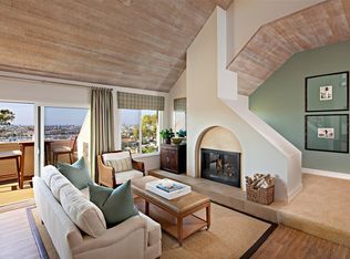 210 Promontory Dr W, Newport Beach, CA 92660