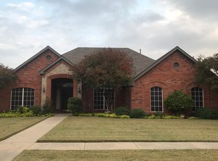 608 Elm St, Pilot Point, TX 76258