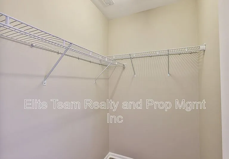 7109 Angela Marie Ct — Photo 23