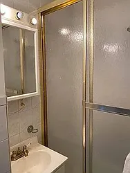 Rented by Apple Exclusive Realty Inc