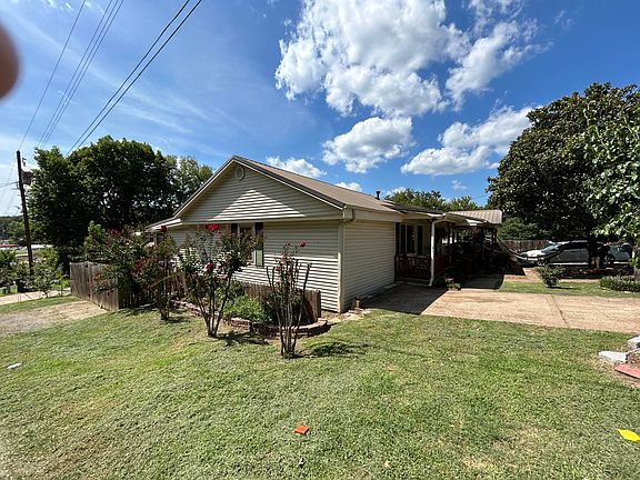 2nd image of 680 S 21st St