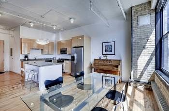4th image of 290 Market St Unit 415