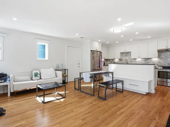 676 Huron Ave #44, Cambridge, MA 02138