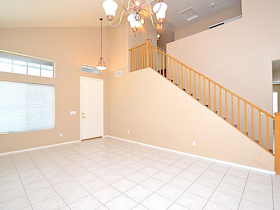 4th image of 3463 E Linda Ln