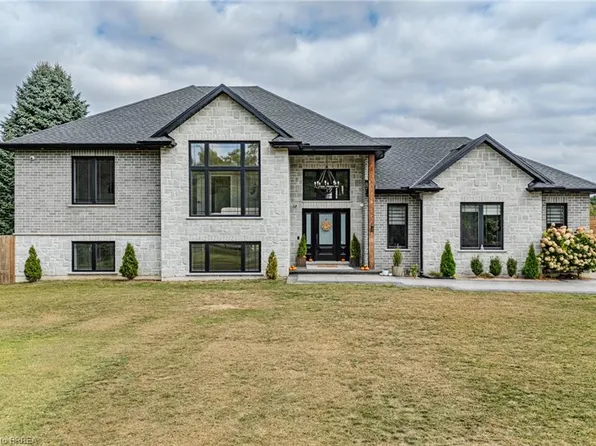 1920 Turkey Point Rd, Norfolk County, ON N3Y 4K1