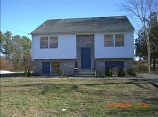 759 Bellport Ave, Bellport, NY 11713