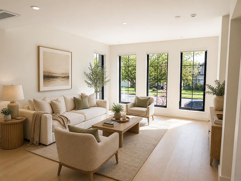 1st image of 157 King Edward Ave W #101
