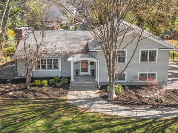 195 Prospect Avenue, Fair Haven, NJ 07704