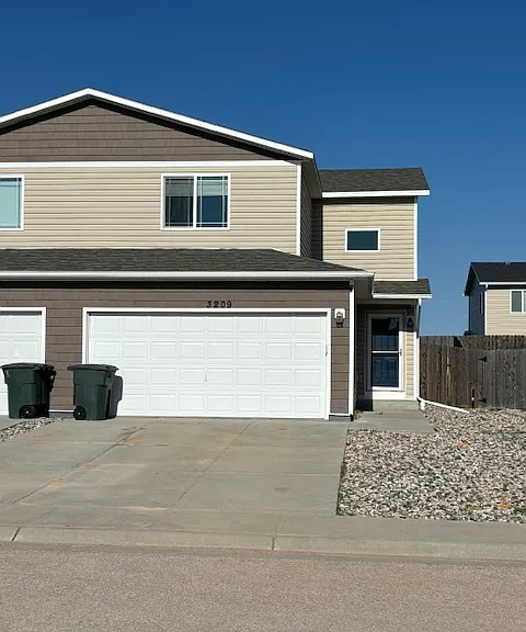 3209 Decoy Ave — Photo 1