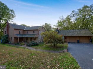 1276 Bear Creek Rd, Elizabethtown, PA 17022
