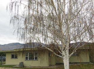 11 Sprouse Rd, Oroville, WA 98844